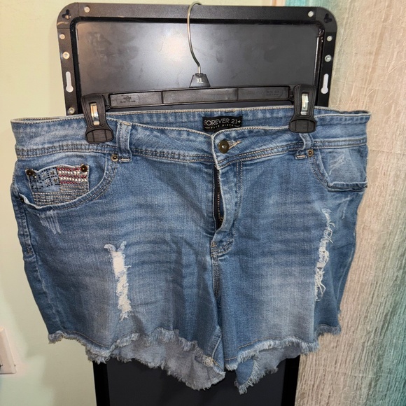 Jean Shorts Bundle (3) - Size 18/20 - Target/Forever 21 - Picture 8 of 9